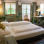 Schrenkhof 3*