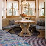 Schrenkhof 3*