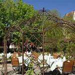 Schrenkhof Hotel 3*