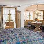 Schrenkhof Hotel