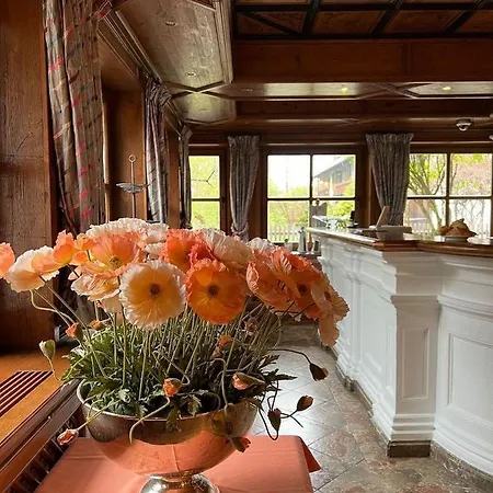 Schrenkhof Hotel 3*