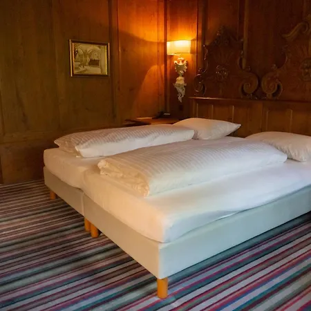 Hotel Schrenkhof 3*