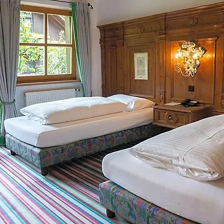 Hotel Schrenkhof 3*
