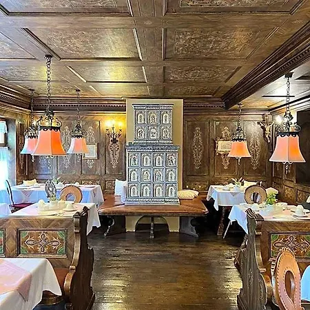 Schrenkhof Hotel