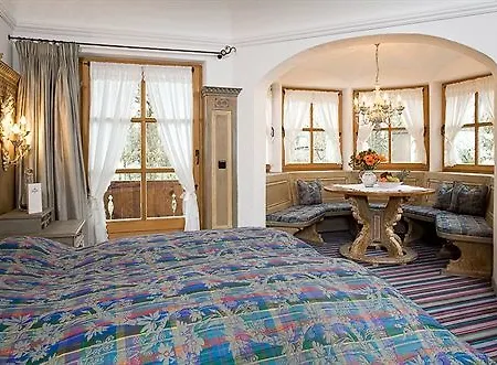 Schrenkhof Hotel