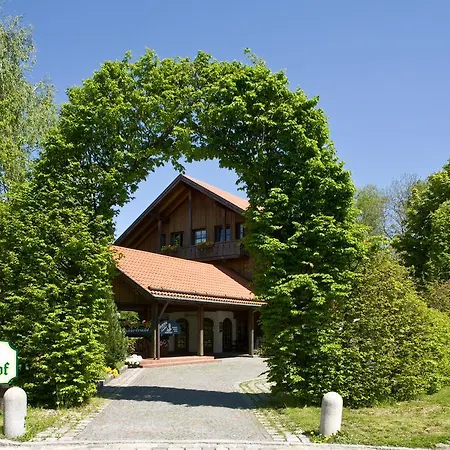 酒店 Schrenkhof 安达赫治