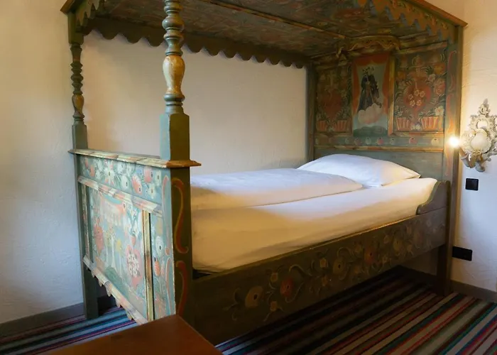 Schrenkhof Otel 3*