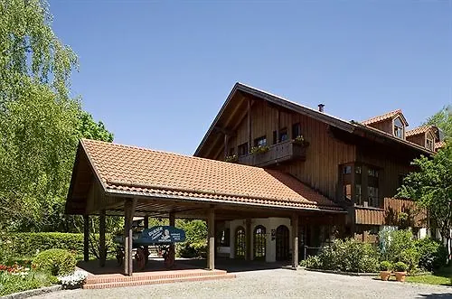 Schrenkhof 3*